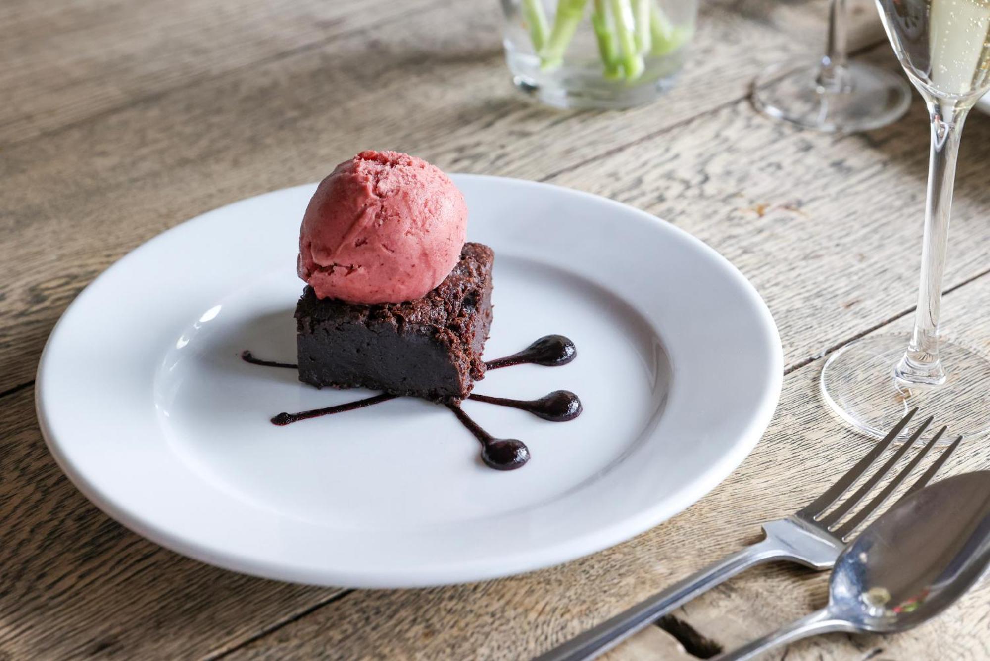 The Goudhurst Inn Екстер'єр фото
