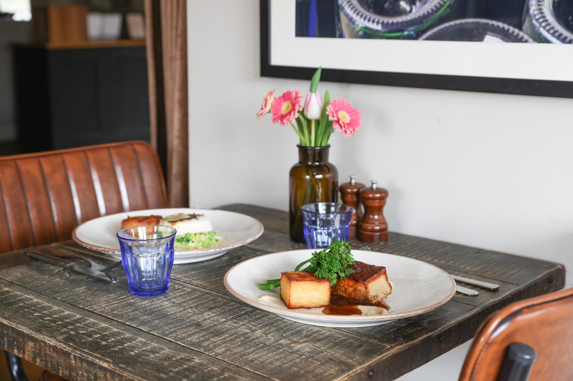 The Goudhurst Inn Екстер'єр фото